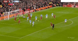 1710165730390078391.gif liv mci 98.gif